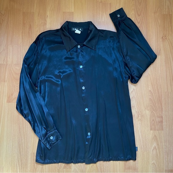 Vintage Y.M.L.A Men’s Baggy Satin Black Button Up Size Small - Picture 2 of 8